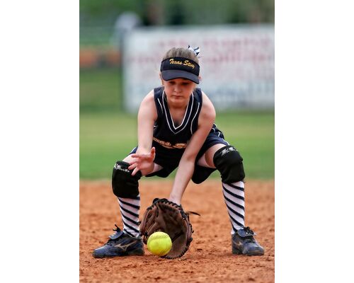 athlete-ball-baseball-catcher