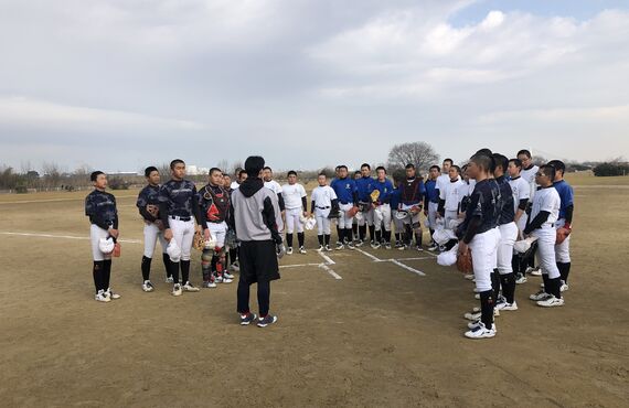 （吹田）ストレッチで野球選手の障害予防｜野球専門セラピストが指導に訪問します
